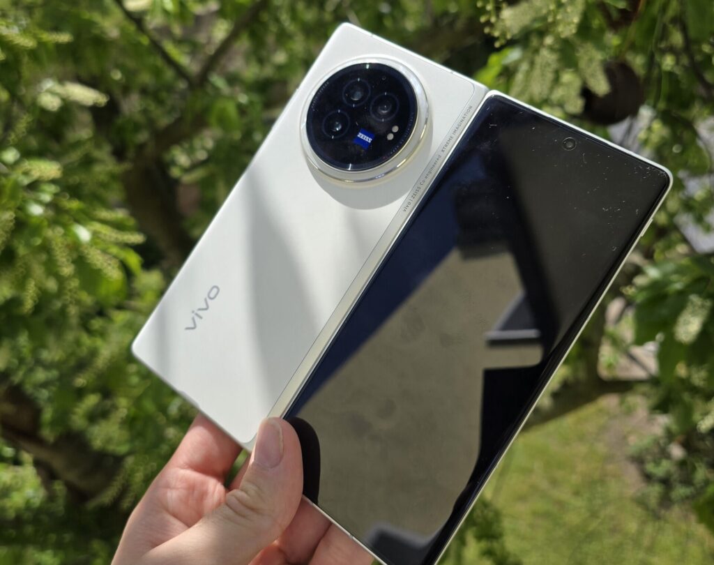 vivo X Fold5 Review